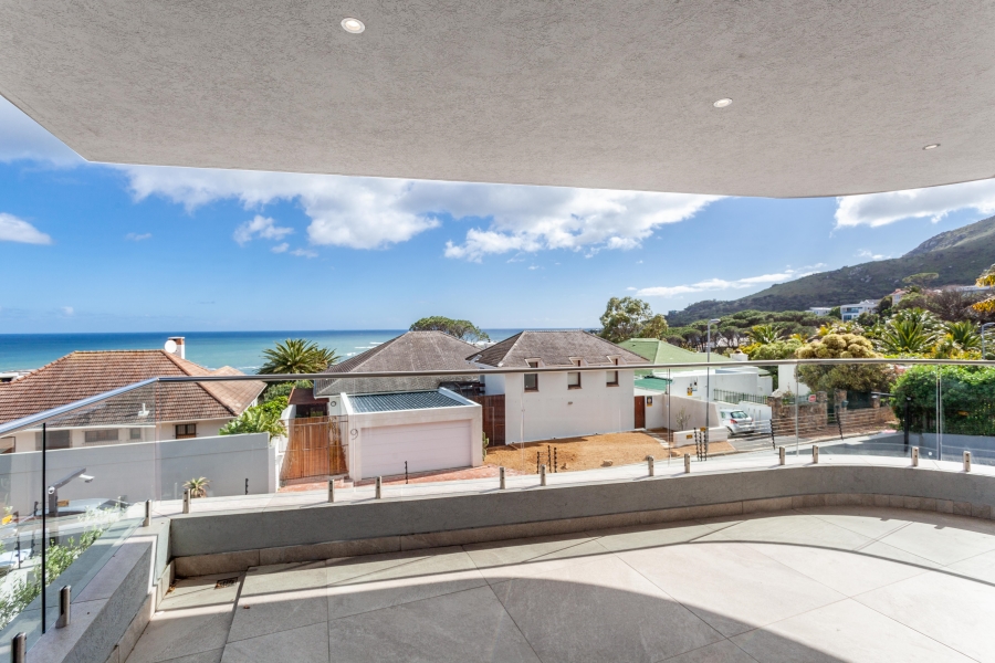 To Let 4 Bedroom Property for Rent in Camps Bay Western Cape